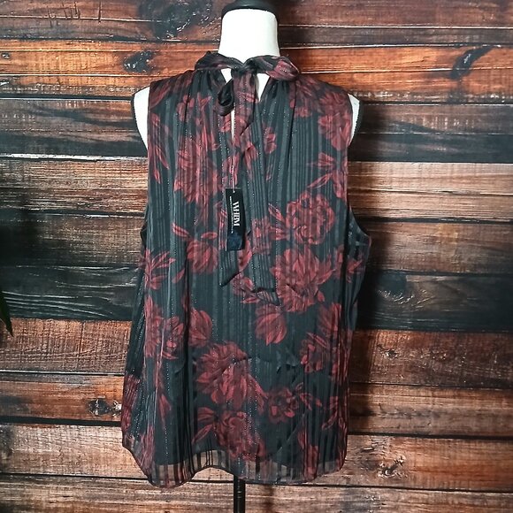 NWT White House Black Market Black and Red Floral Top with Metallic Accents XL - Picture 5 of 11